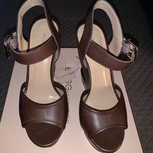 Women’s Sandals